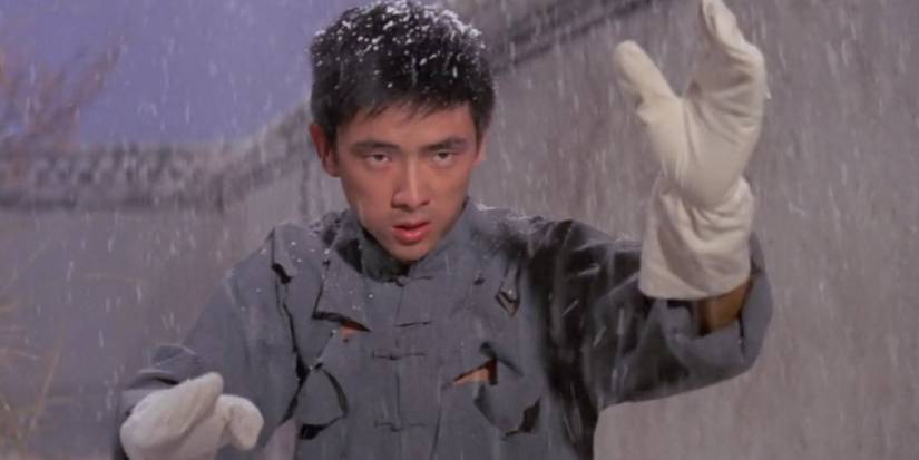 Jimmy Wang Yu plays the тιтle character in The Chinese Boxer.