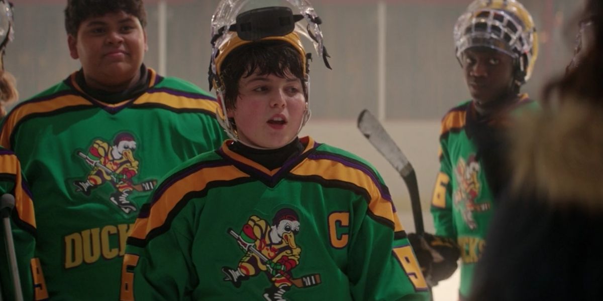 Evan and the rest of the Don't Bothers wearing the old Ducks uniform in The Mighty Ducks: Game Changers.