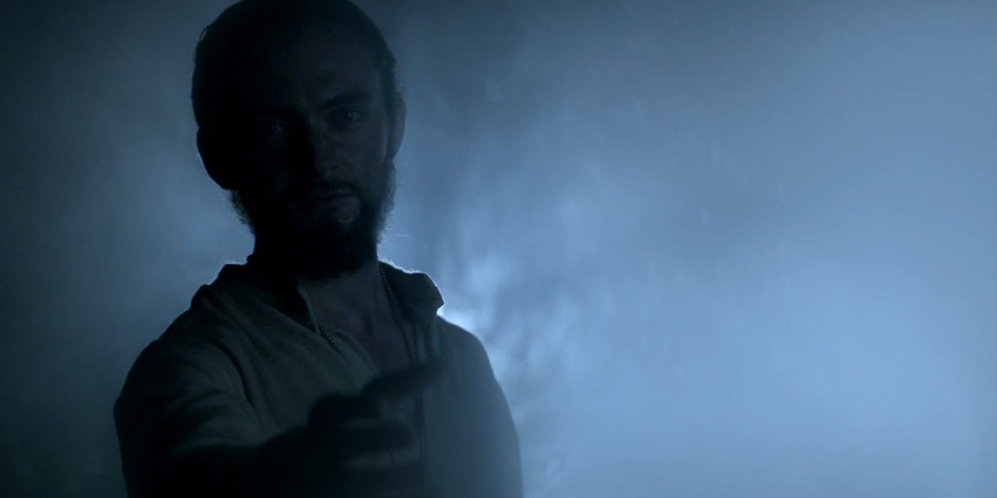 Athelstan appears to Ragnar in a vision in Vikings