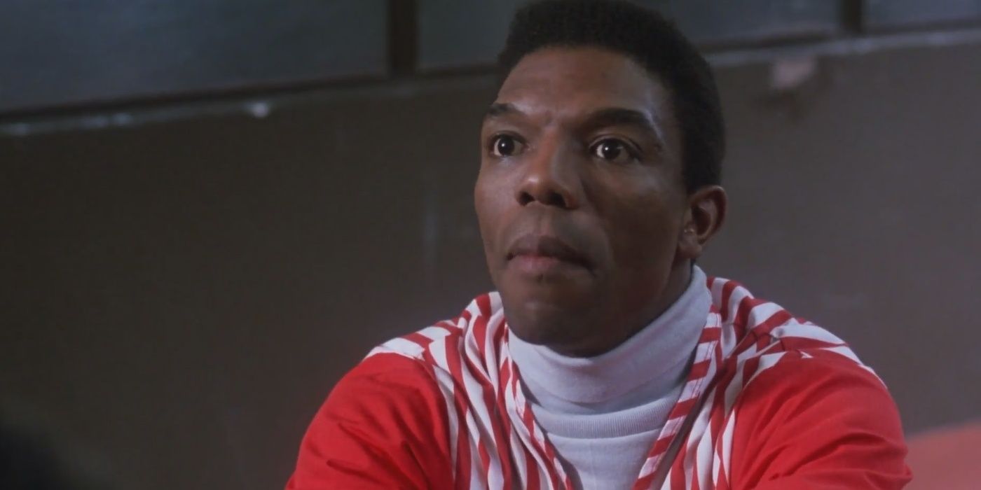 Basketball Game Vendor recognize Prince Akeem (Eddie Murphy) in Coming to America