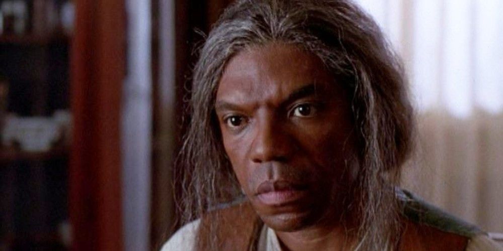 Julian Grayraven (Vondie Curtis-Hall) with long hair in Eve's Bayou