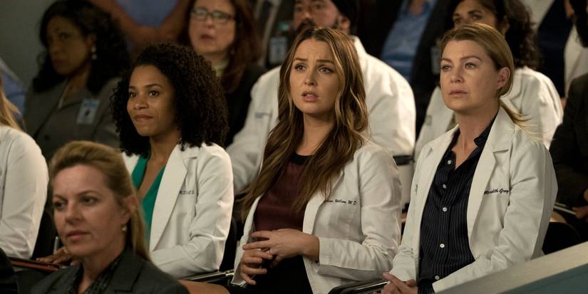 Maggie, Meredith and Jo watching a medical conference in Grey's Anatomy