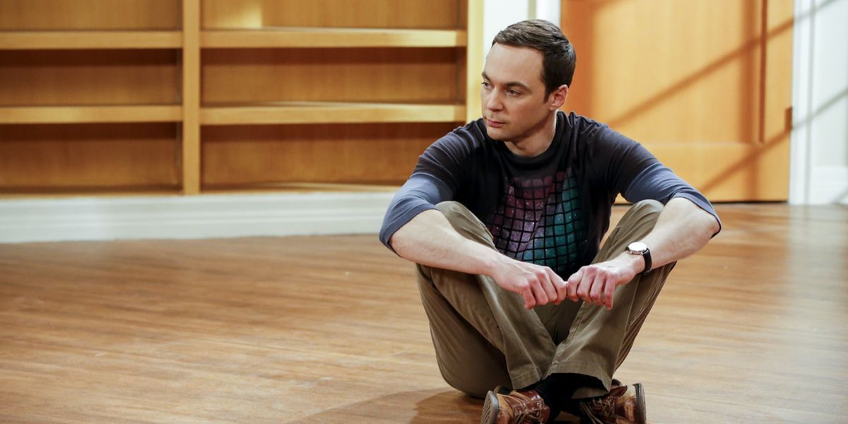 Sheldon sits sadly in empty apartment on TBBT