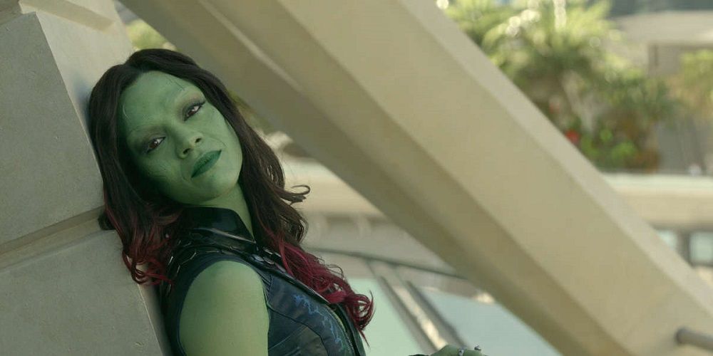 Gamora leaning against a wall in Guardians of the Galaxy