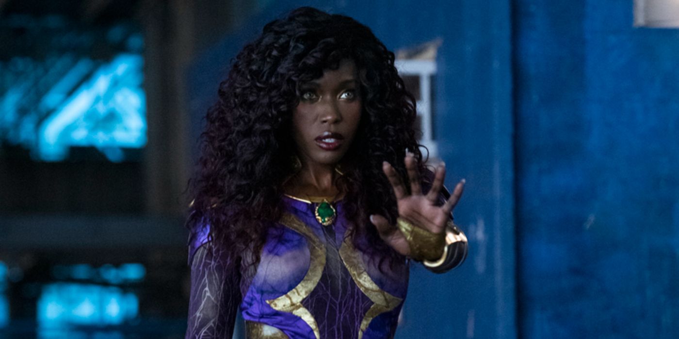 Anna Diop As Starfire In Titans Season 3
