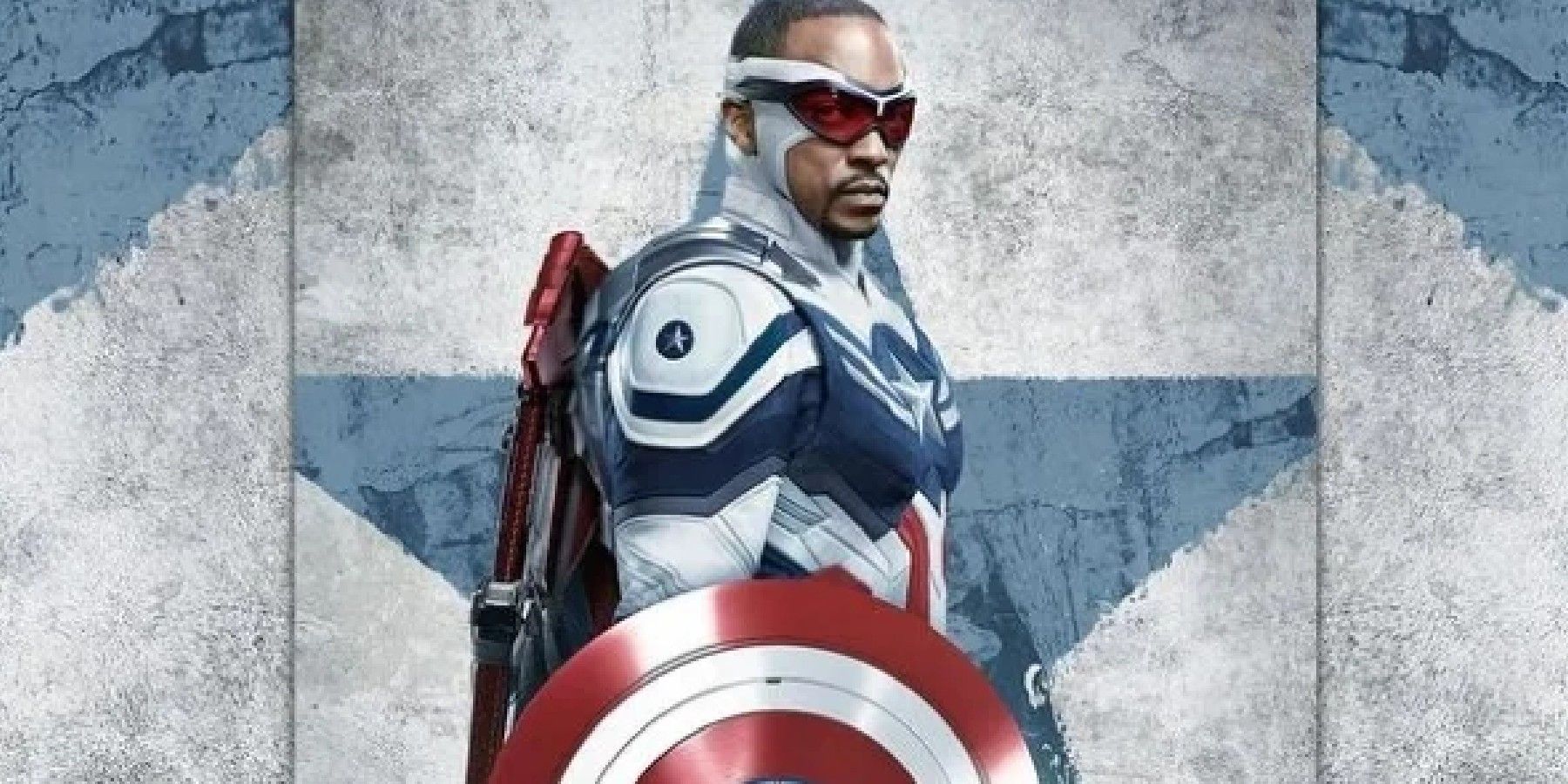 Captain America in his new costume in TFATWS