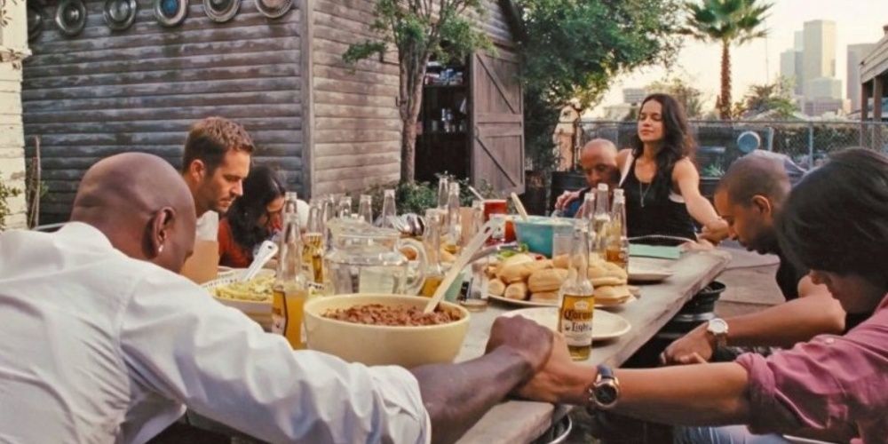 Dom and his family have dinner in Fast and Furious 6