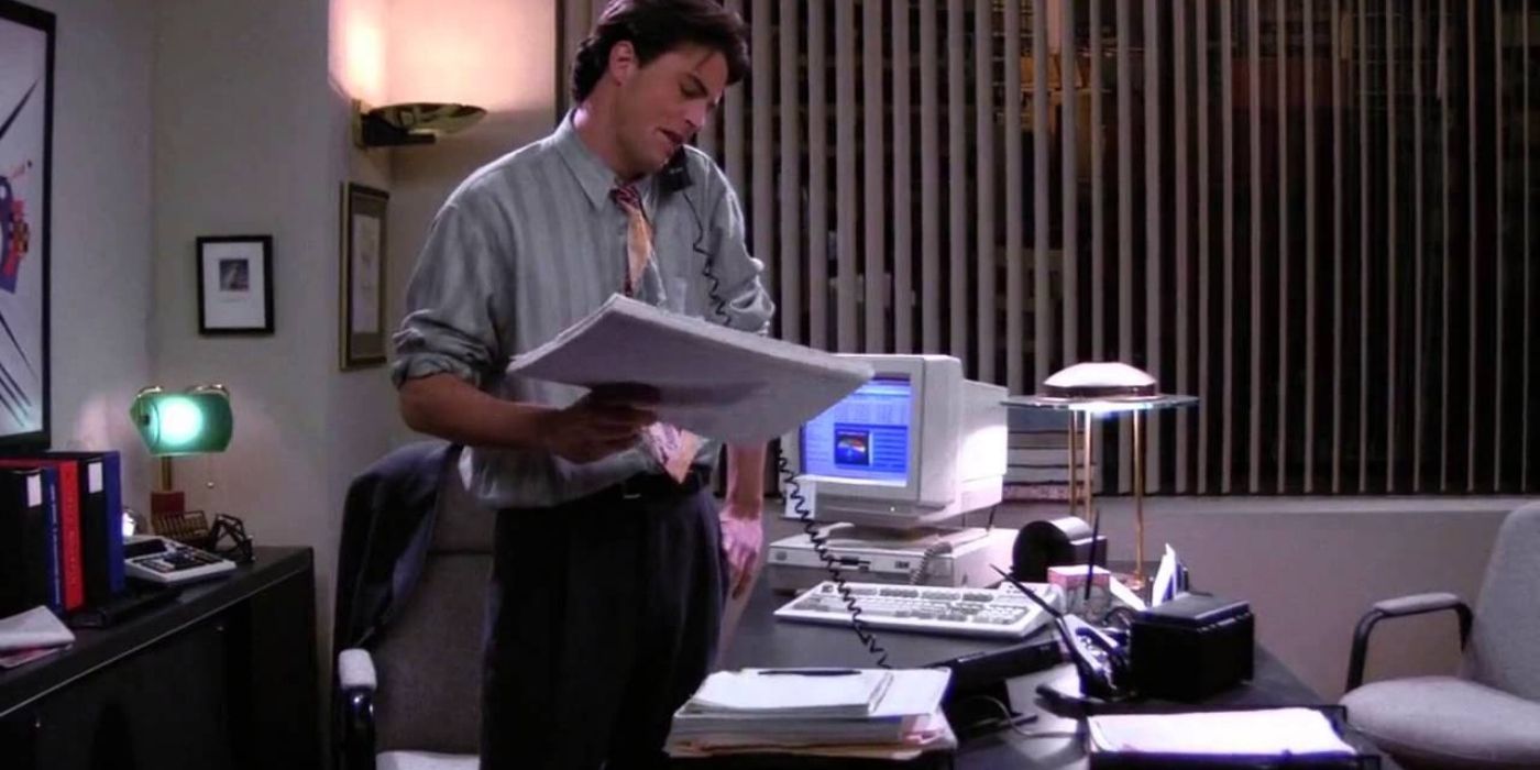 [Image: Friends-Matthew-Perry-Chandler-Bing-at-W...70&dpr=1.5]