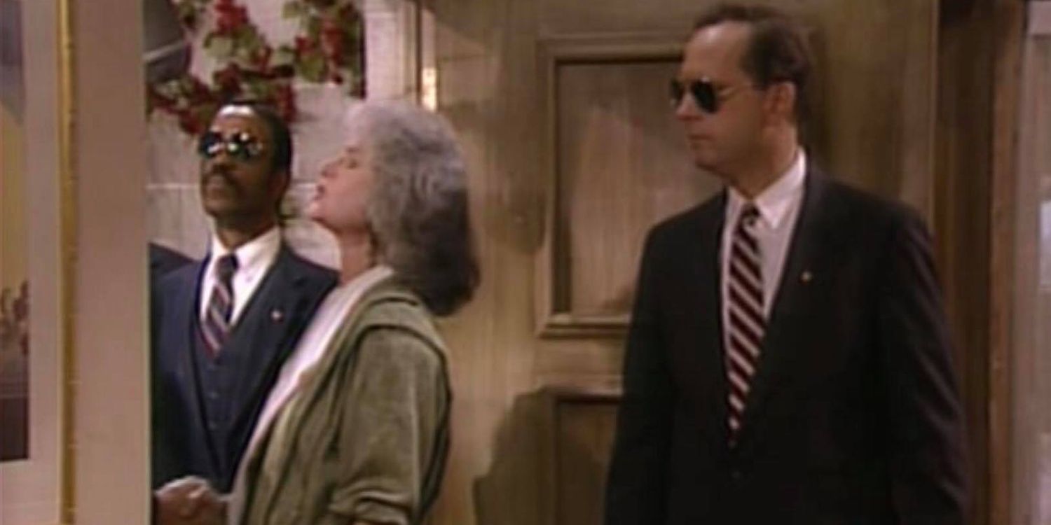 Dorothy gets tongue tied meeting President Bush as Secret Service looks on.