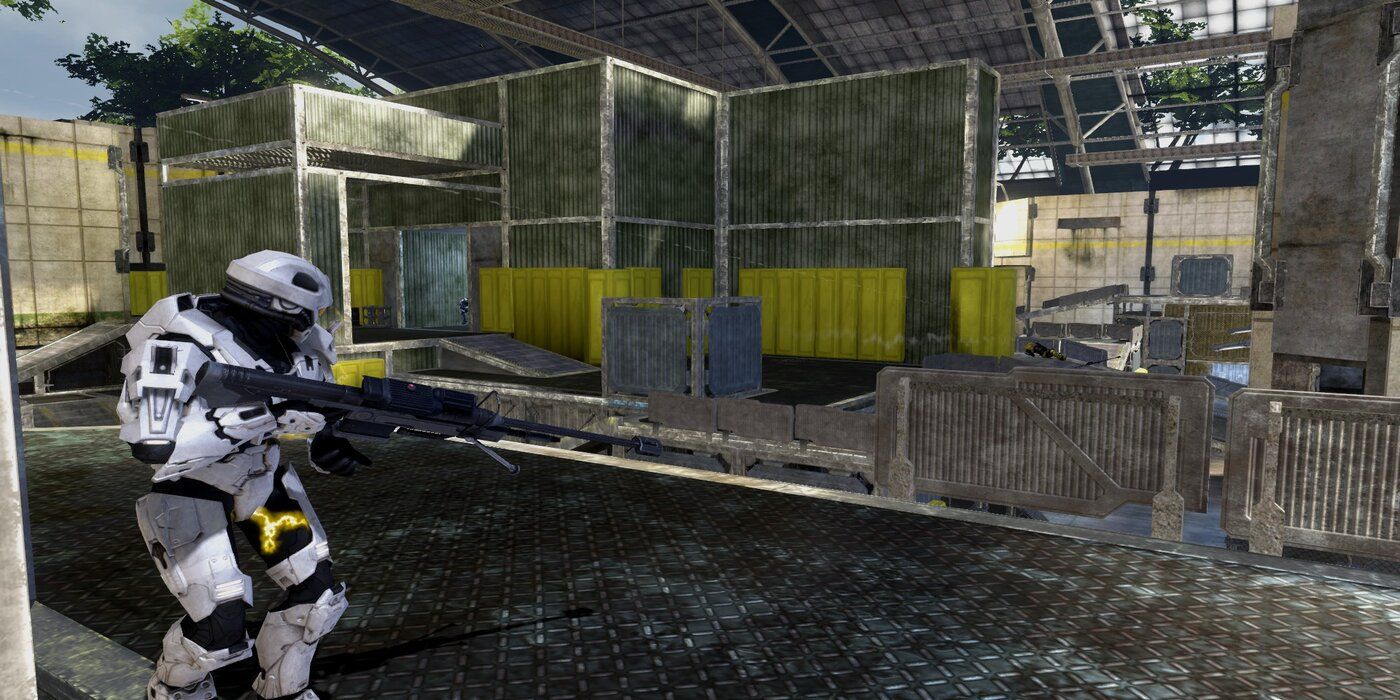 Halo 3 The Pit is one of the game's best multiplayer maps