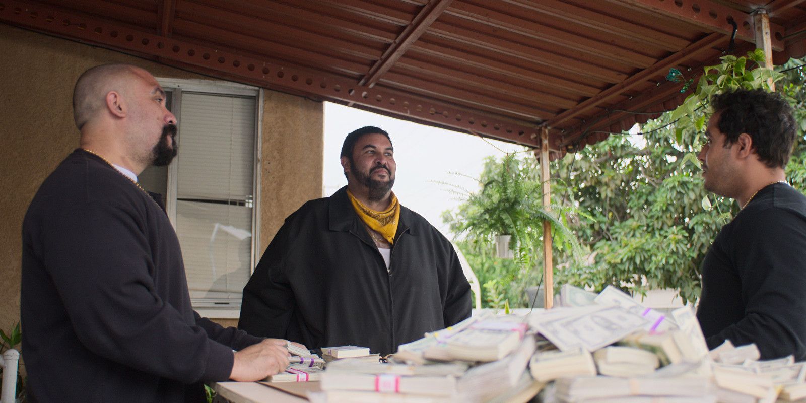 Heist The Money Plane Splitting The Loot