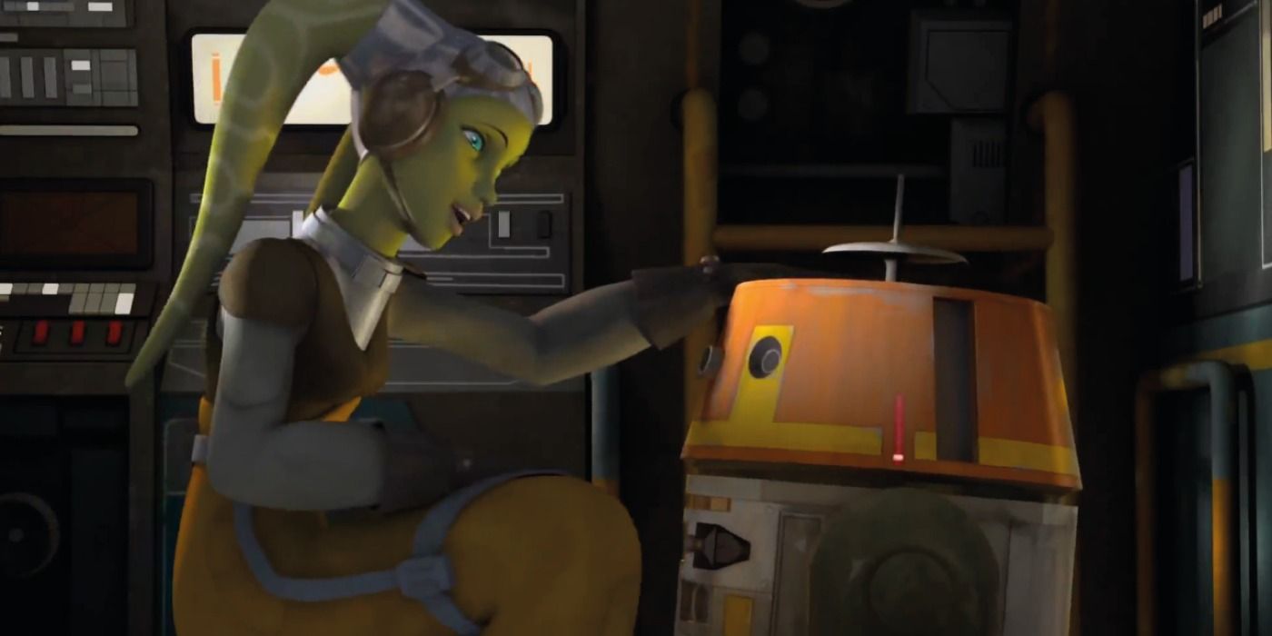 Hera speaks with Chopper after freeing him from the Controller in Star Wars Rebels