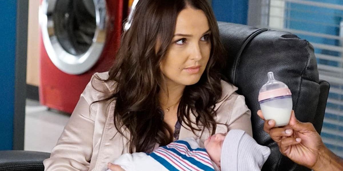 Jo takes care of a baby in Grey's Anatomy