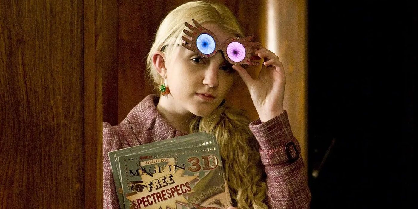 Luna Lovegood finds Harry at the Hogwarts Express in Harry Potter