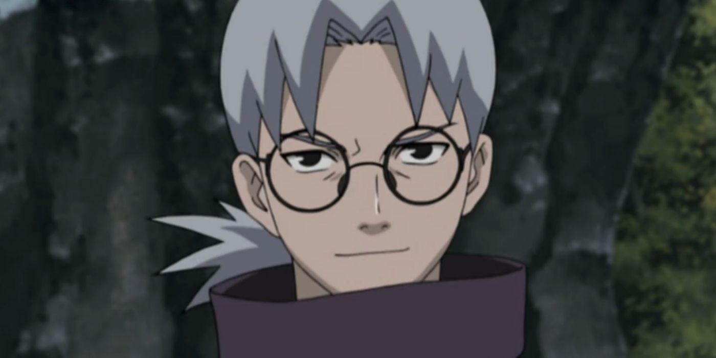 Kabuto Yakushi smirking in Naruto