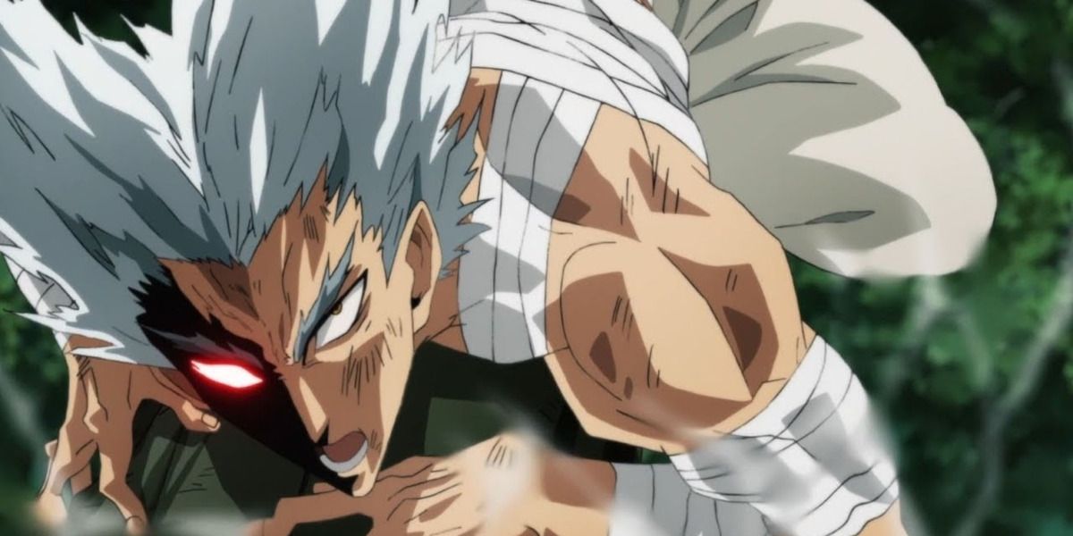 Garou fights Class S heroes in One Punch Man