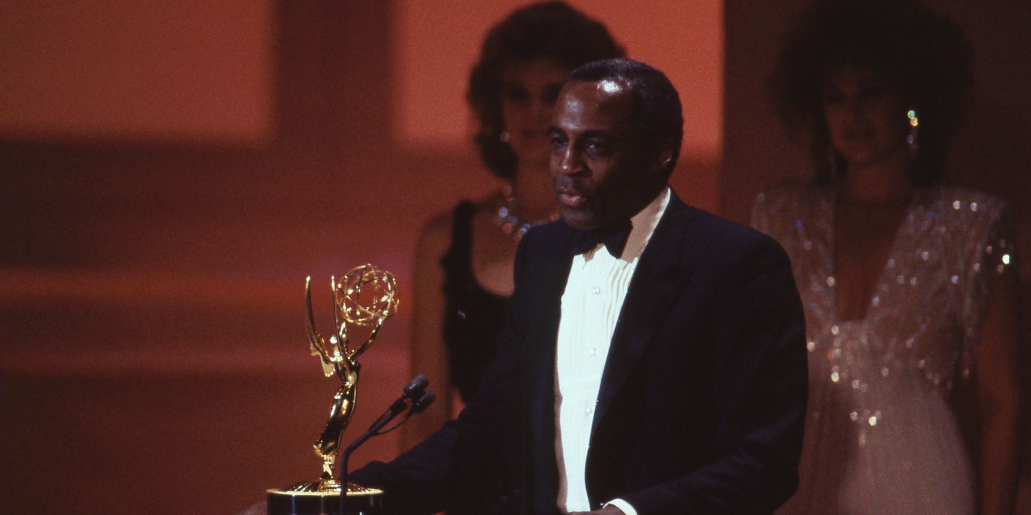 Robert Guillaume receives the Emmy for Outstanding Lead Actor in a Comedy series at the 1985 Emmys