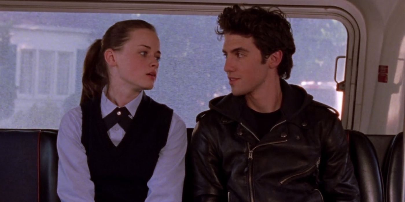 Rory and Jess in the back of the bus on Gilmore Girls
