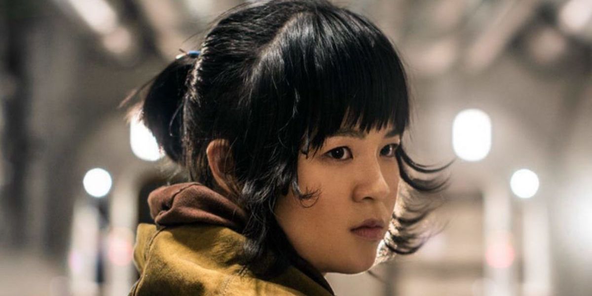 Rose Tico looking concerned in Star Wars The Last Jedi