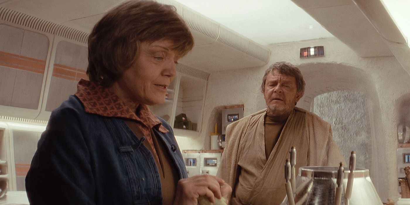 Beru and Owen at their moisture farm on Tatooine in Star Wars