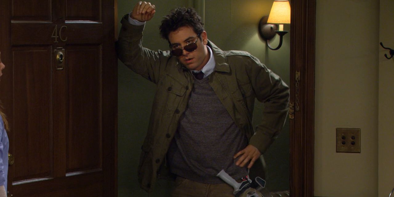Ted wearing his packing outfit in How I Met Your Mother.