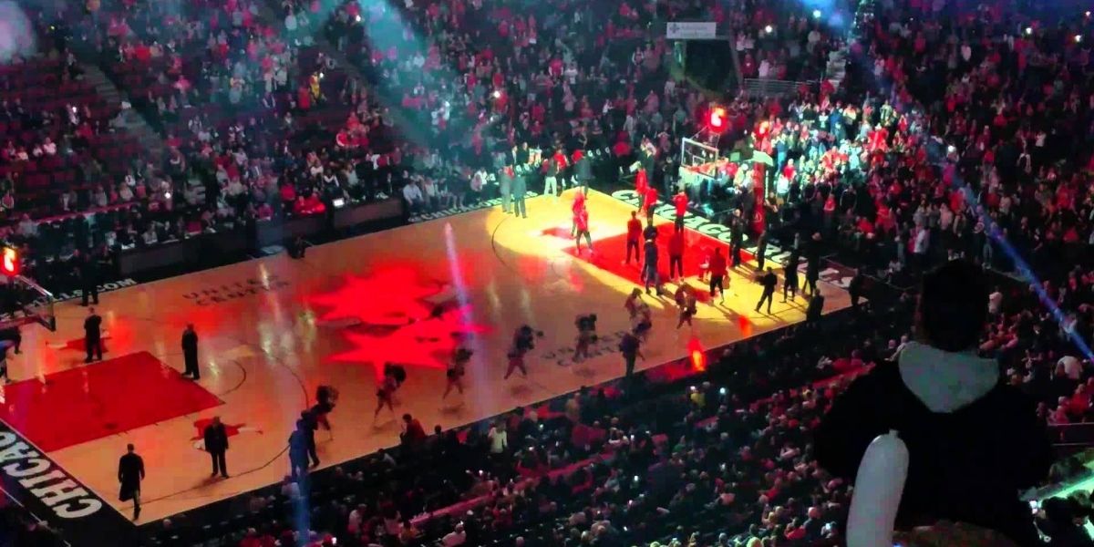 The Bulls Introduce The Starting Lineup