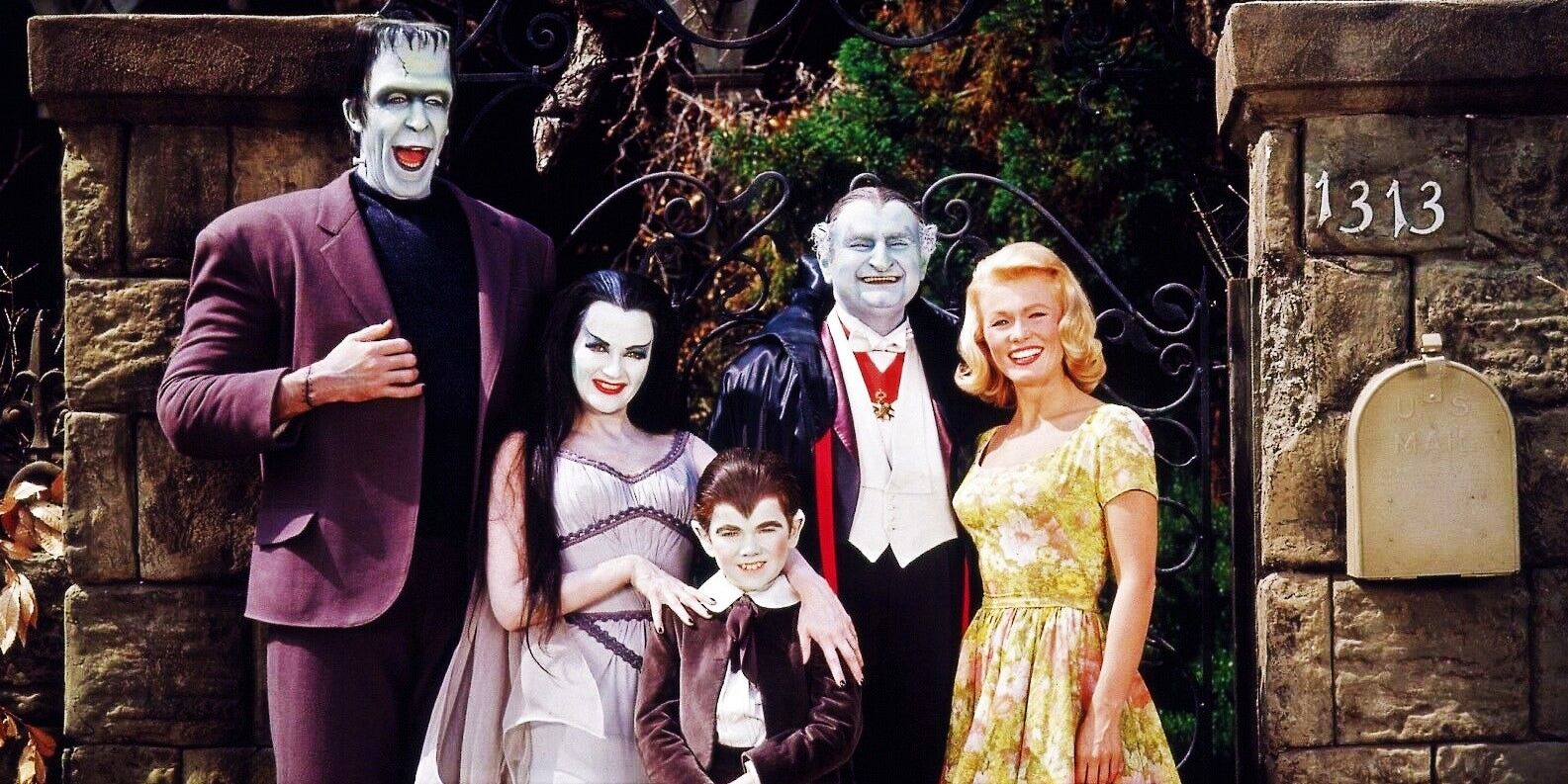 The Munsters Family in Color