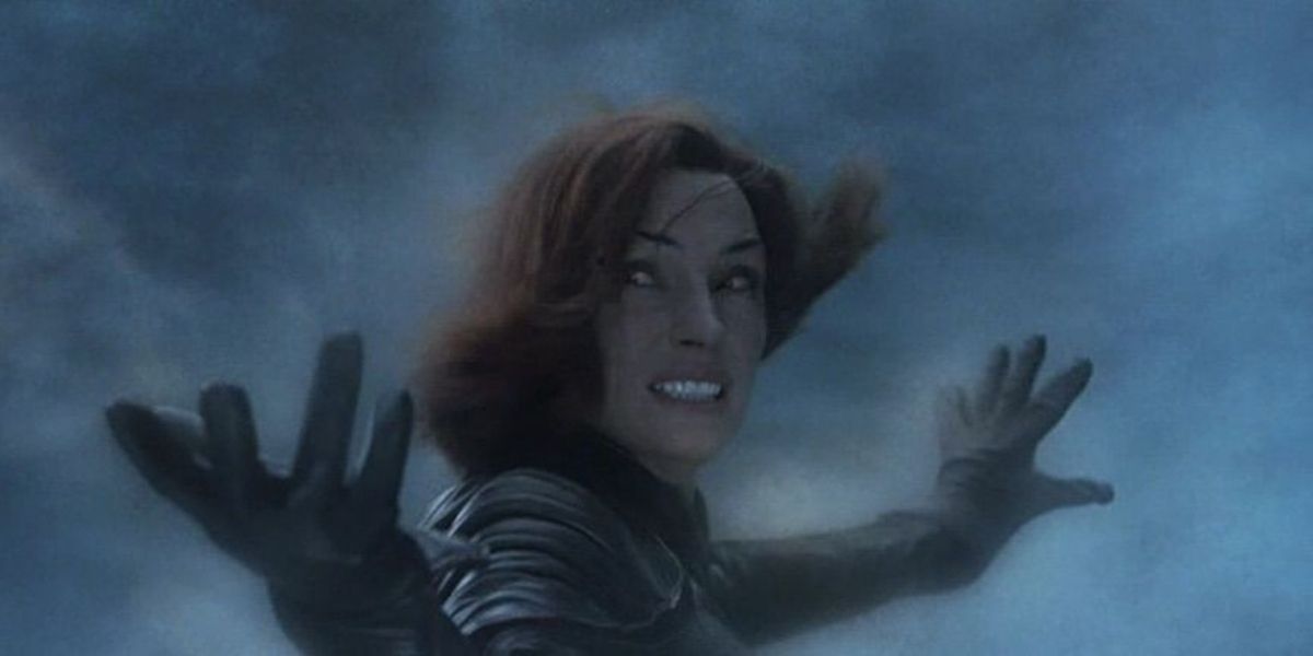 Jean Grey sacrifices to save th X-Men in X2