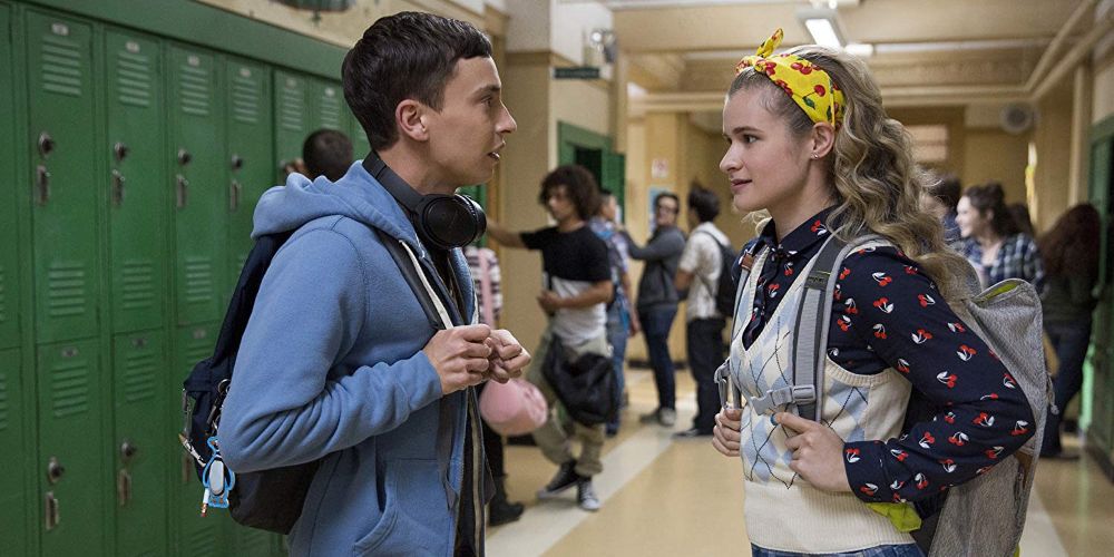 Sam and Paige in hallway in Atypical