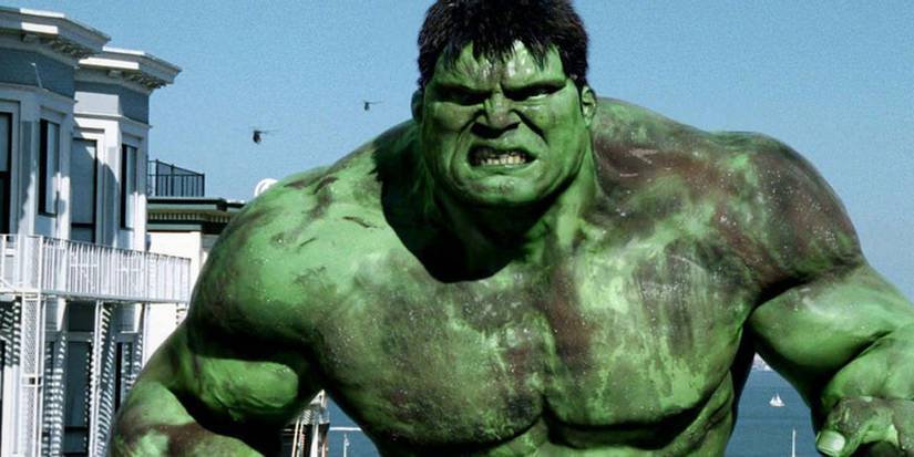 Ang Lee's Hulk dirty and fighting the army.