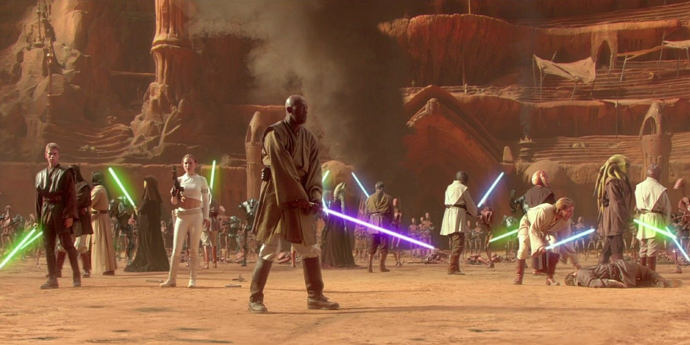 The Jedi surrounded by Droids in Geonosis Arena