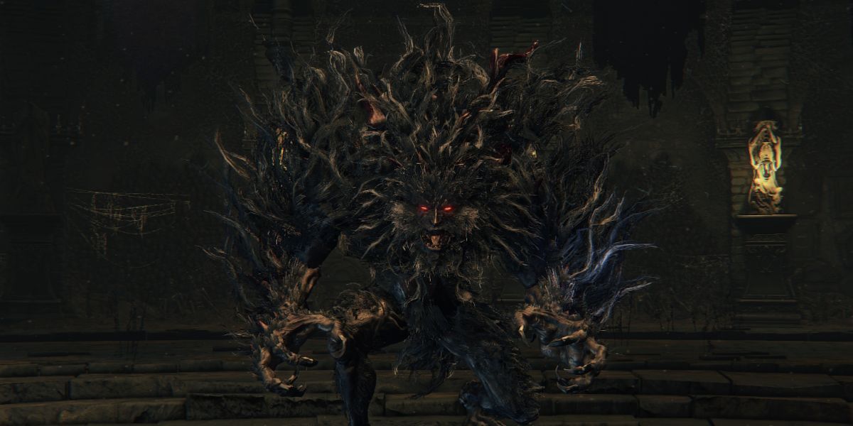 Abhorrent Beast attacking in Bloodborne