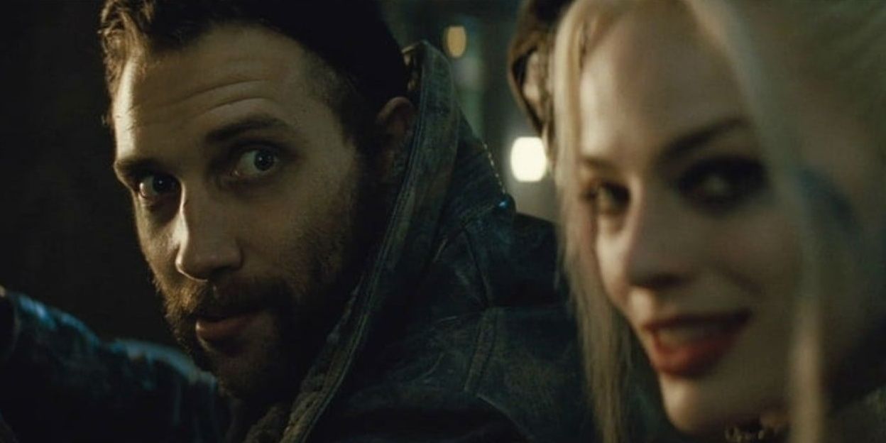 Captain Boomerang and Harley Quinn smiles and look to their side
