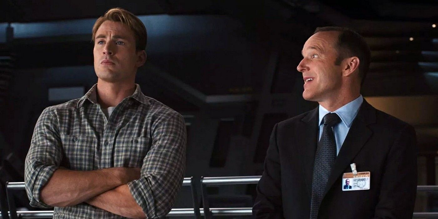 Chris Evans as Steve Rogers Captain America and Clark Gregg as Phil Coulson in The Avengers