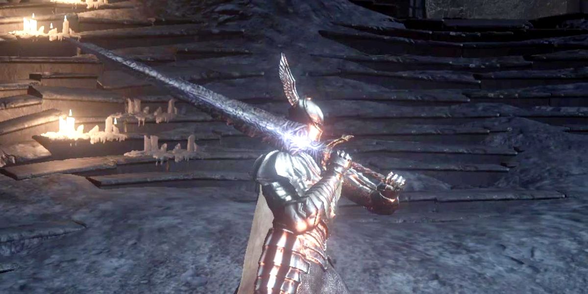Player holding the Twin Princes Greatsword in Dark Souls 3.