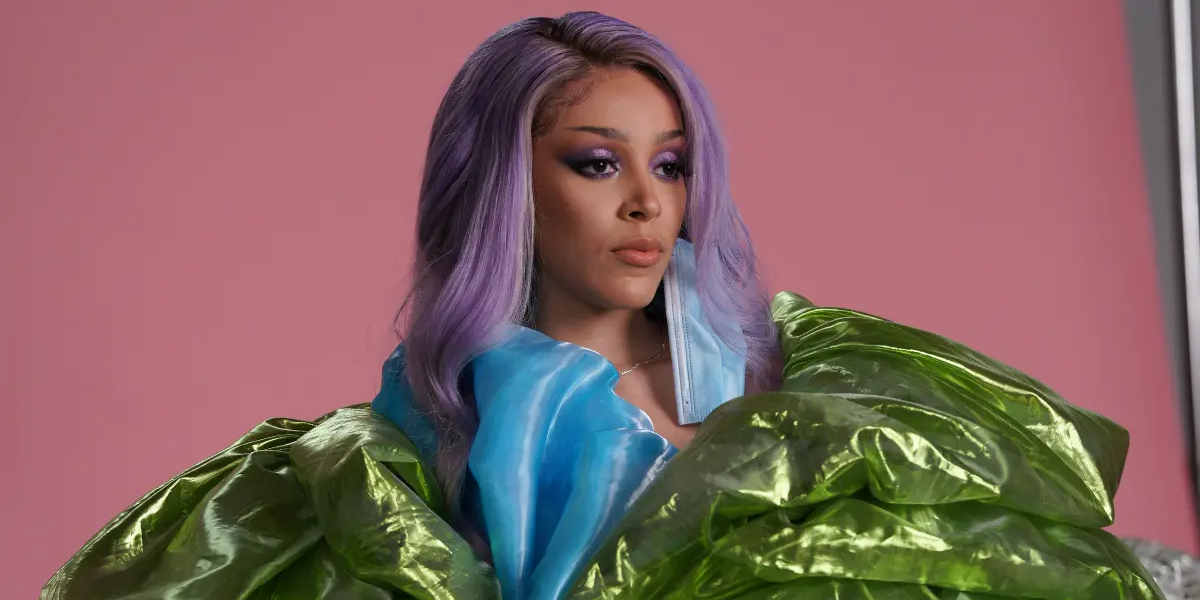Doja Cat poses in Dave