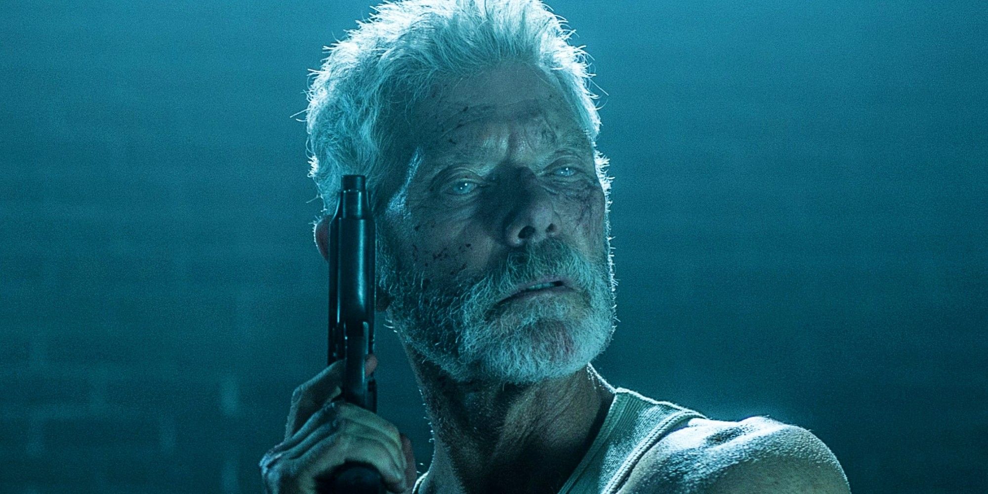 Stephen Lang holding a gun in Don't Breathe 2