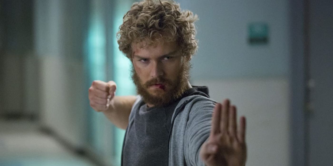 Danny Rand assuming an attack position in Iron Fist