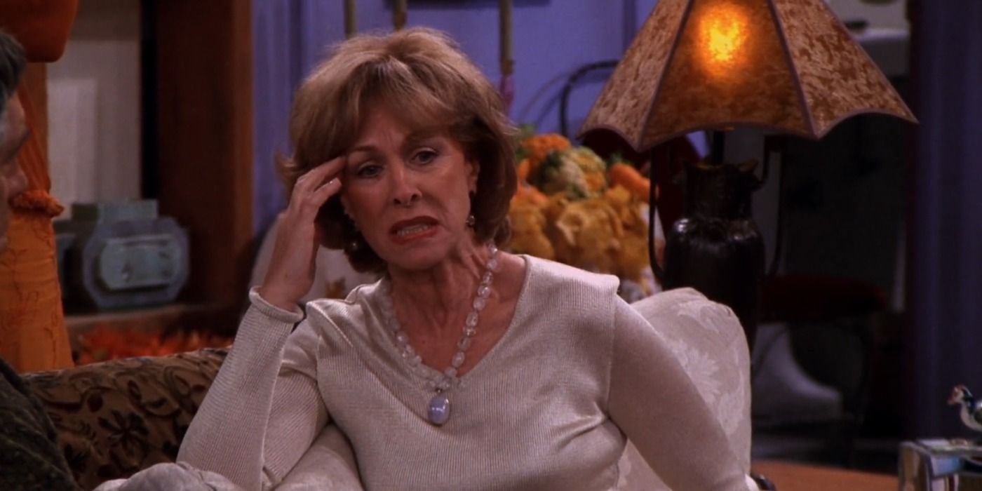 Judy Geller sitting on Monica's couch on a Thanksgiving episode in Friends 