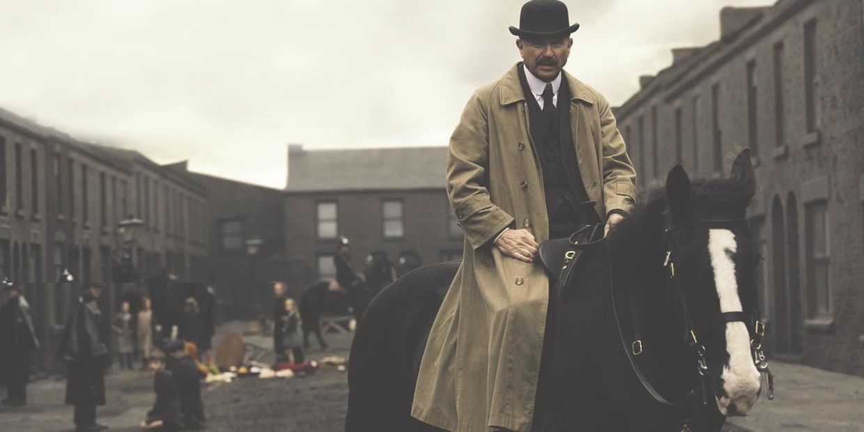 Inspector Campbell and his forces raid homes in Sheath, Birmingham in Peaky Blinders