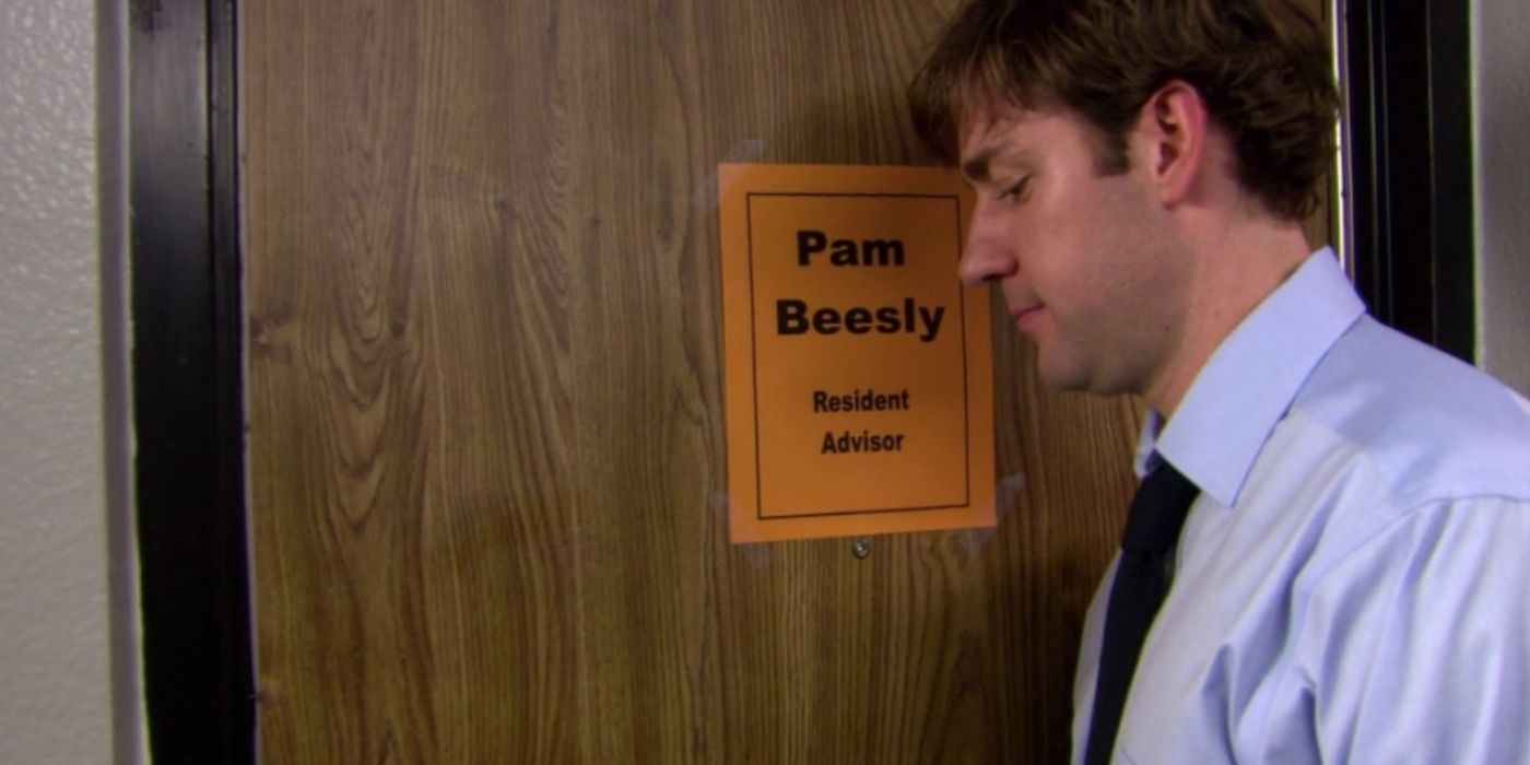 Jim knocks on Pam's dorm room in The Office