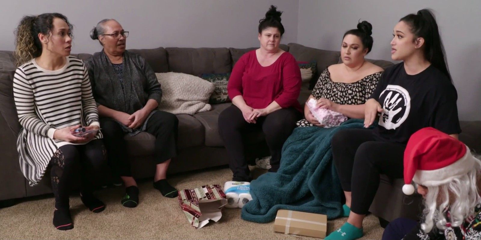 Kalani Faagata and her family in 90 Day Fiancé