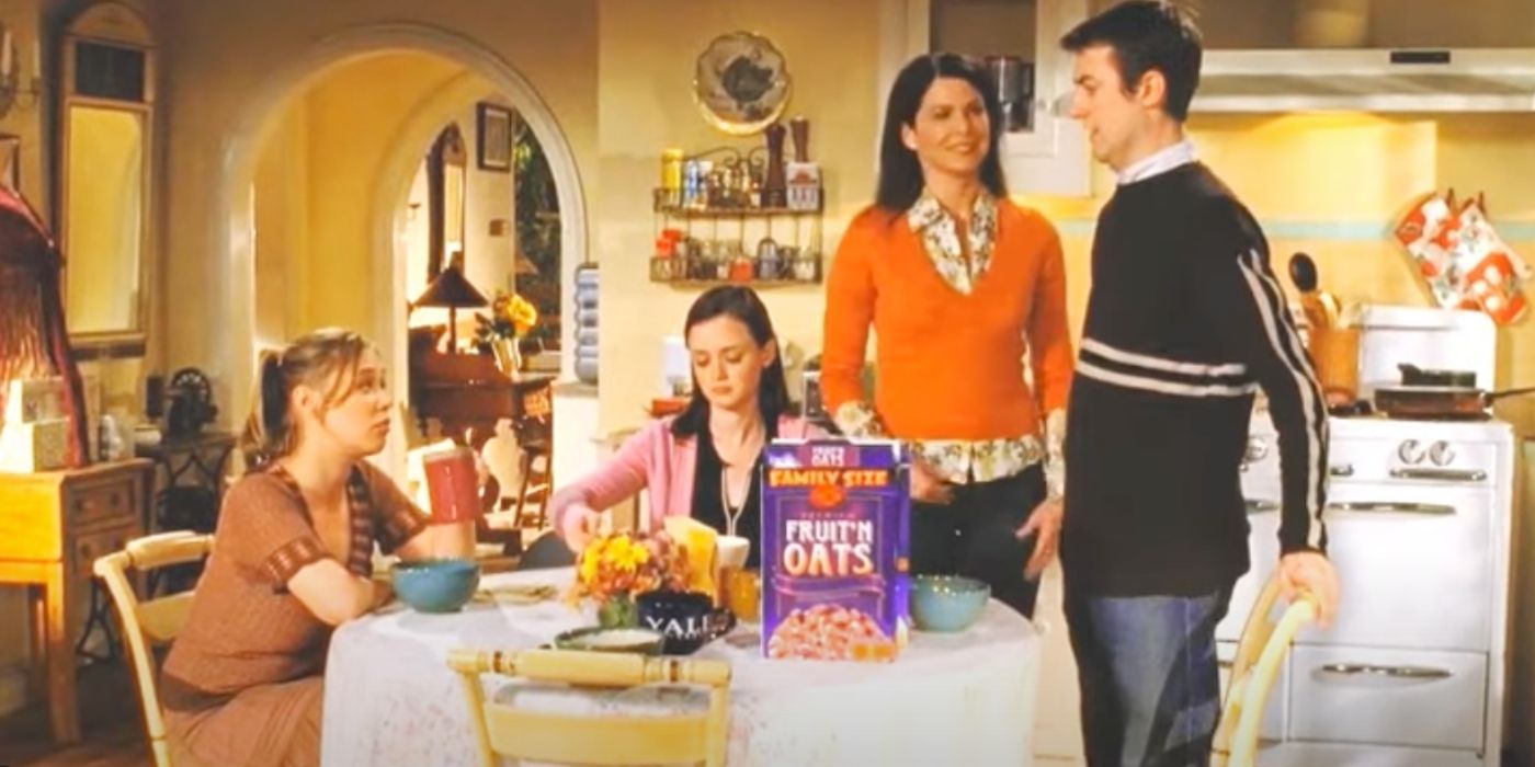 Kirk joins Rory and Paris for dinner in Gilmore Girls