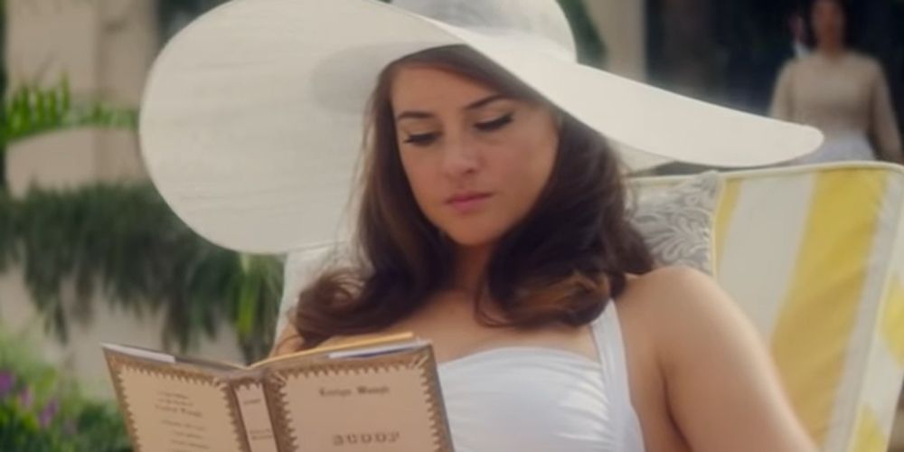 The Last Letter From Your Lover: The 10 Best Outfits