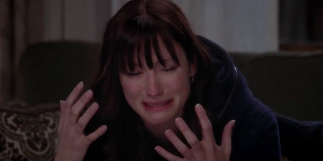 Lexie breaking down to Derek after speaking to Mark in Greys Anatomy