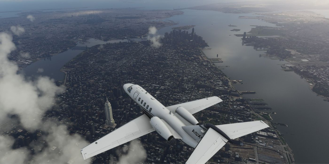 An airplane overflying New York City in the Microsoft Flight Simulator