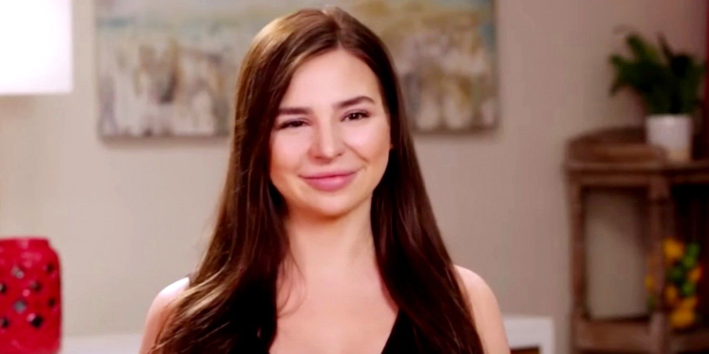 Anfisa Nava smiling while talking to the camera In 90 Day Fiance