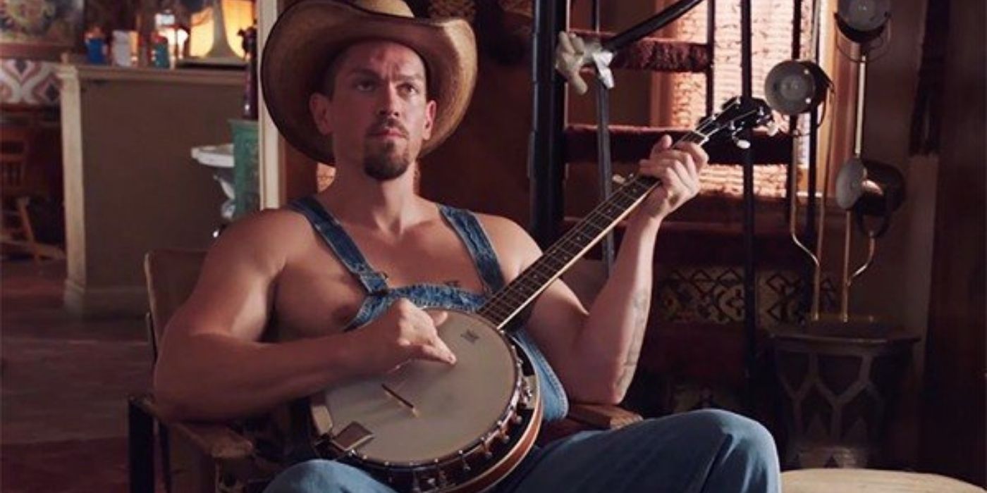 Kevin playing the banjo in Shameless