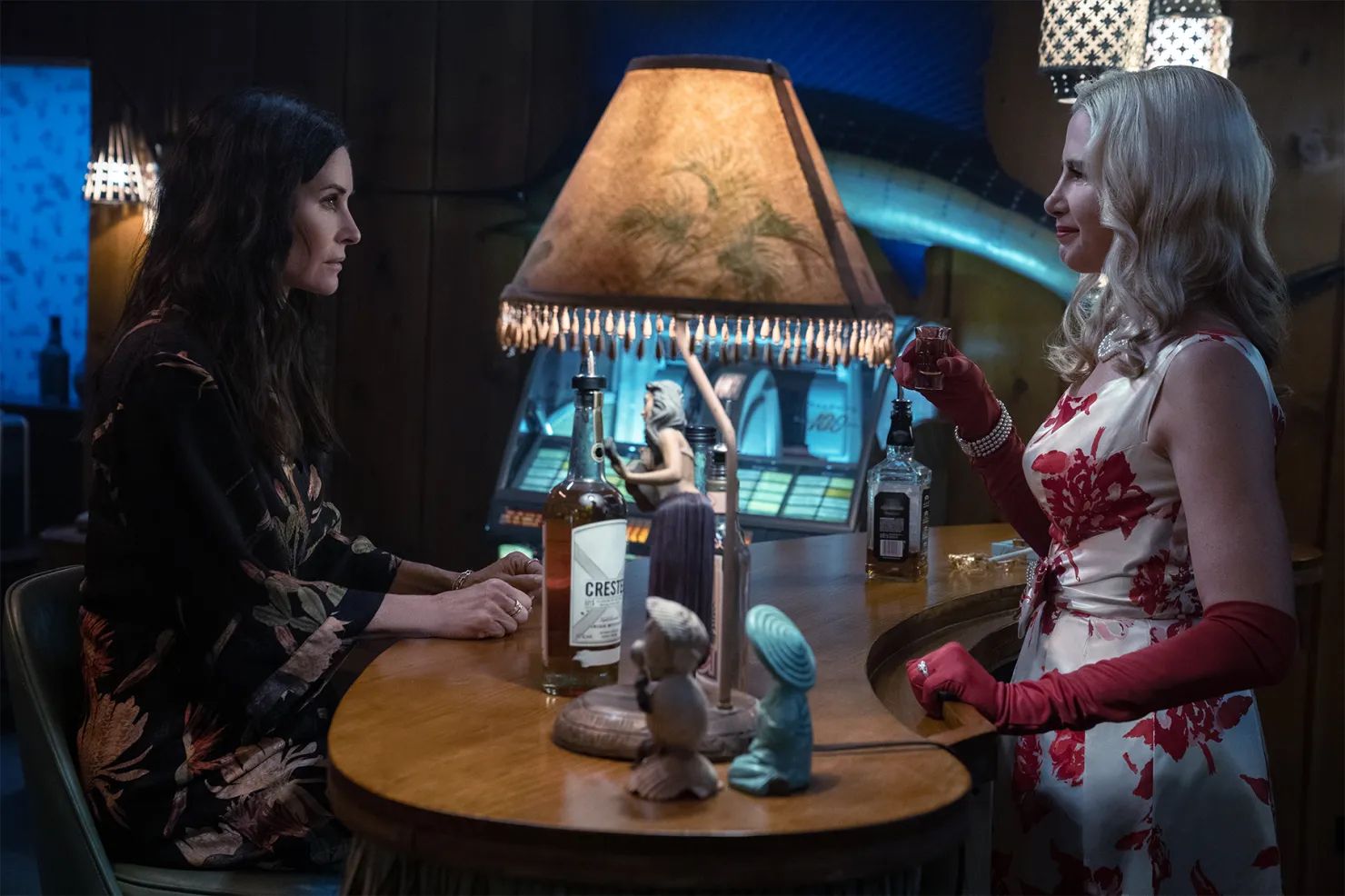 Shining Vale Images Give First Look At Courteney Cox’s New Horror Show