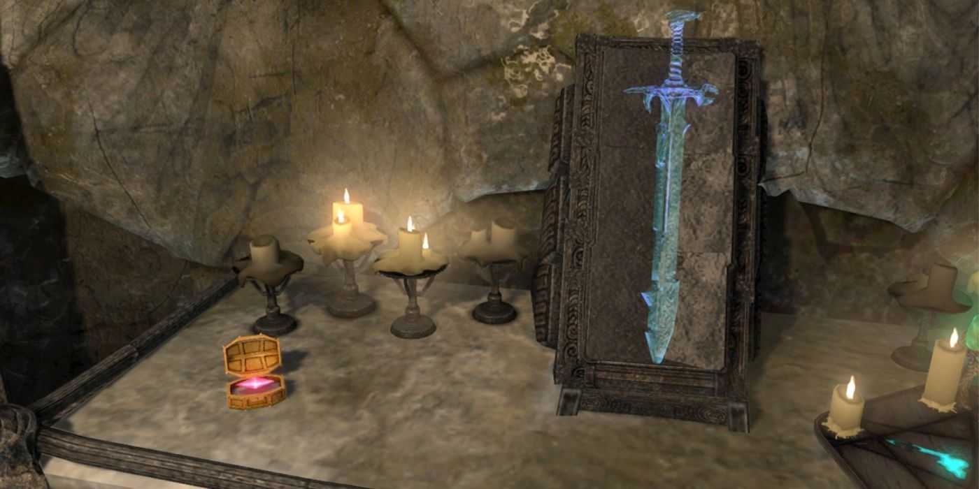 A book and a stone of Barenziah in Skyrim